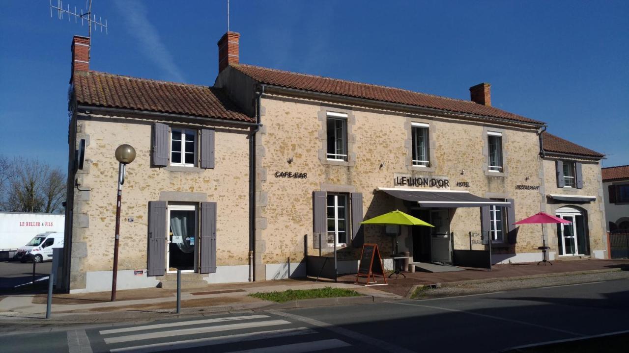Le Lion D'Or Hotel Avrille  Bagian luar foto