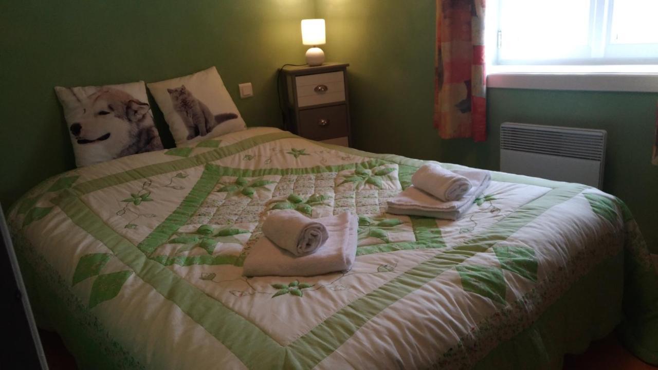 Le Lion D'Or Hotel Avrille  Bagian luar foto